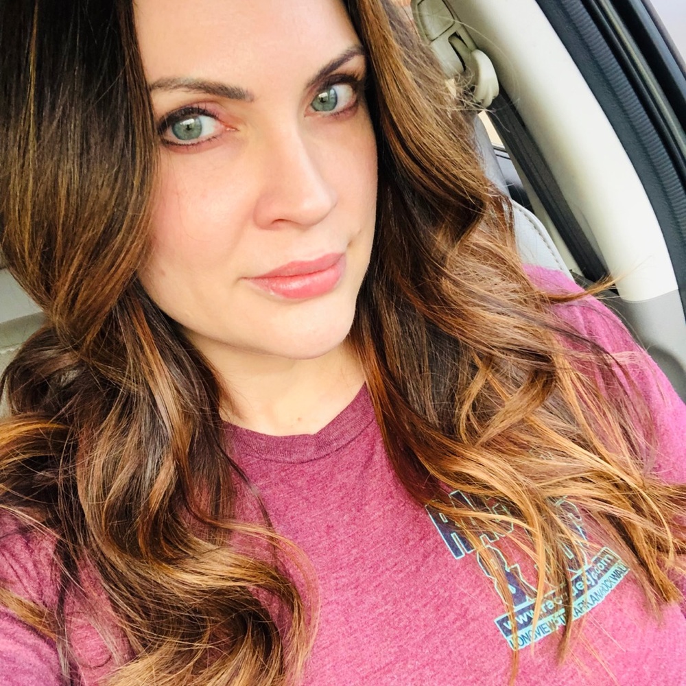 Meet your Posher, Mandy